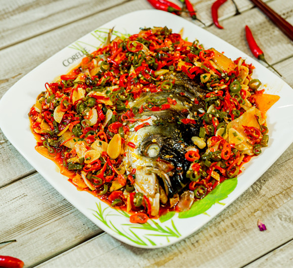 黄启云私藏菜谱-剁椒鱼头
